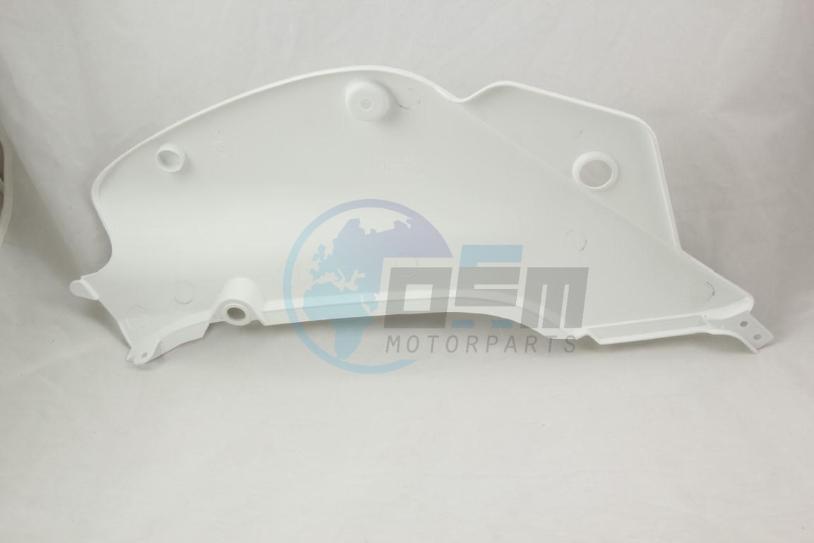 Product image: Suzuki - 47111-034A0-30H - COVER, FRAME RH (WHITE)  1