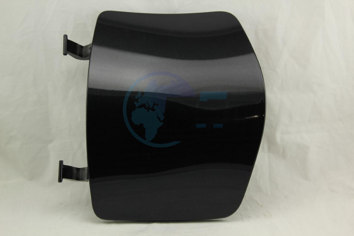 Product image: Vespa - 62211550ND - Painted top box flap  0