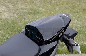 Product image: Suzuki - 990D0-08JSC-YKV - SEAT TAIL COVER 