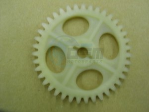 Product image: Sym - 15133-F6A-000 - OIL PUMP DRIVEN GEAR 