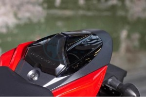 Product image: Suzuki - 45500-13810-YVB - Buddy-Abdeckung schwarz glänzend GSX-S750 