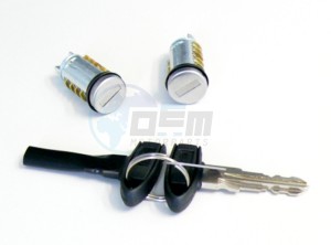 Product image: Piaggio - 860193 - LOCK CYLINDER (2 PCS) 