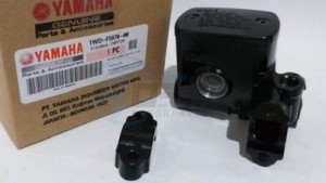 Product image: Yamaha - 1WDF58700000 - MASTER CYLINDER SU 