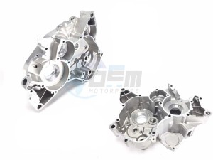 Product image: Rieju - 0/005.710.1606 - CRANKCASE PAIR AM6 (KICK STARTER) 