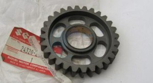 Product image: Suzuki - 24320-20A00 - GEAR,2ND DRIVEN 