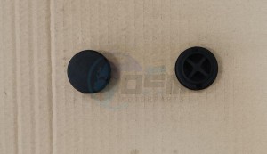 Product image: Sym - 50280-ALA-000 - R/L. FRAME SUB PIPE CAP 