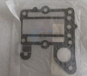 Product image: Yamaha - 6E341112A100 - GASKET,INNER COVER EXHAUST 