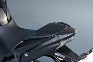 Product image: Suzuki - 990D0-04K60-CRB - Rear hood cover carbon GSX-S 1000(F) 