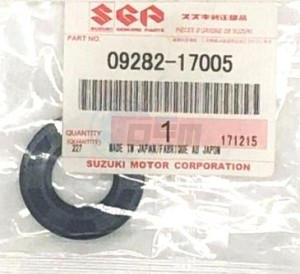 Product image: Suzuki - 09282-17005 - OIL SEAL 