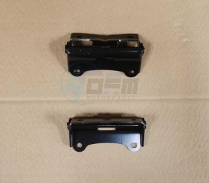 Product image: Sym - 77110-XRE-000 - SEAT HINGE COMP 