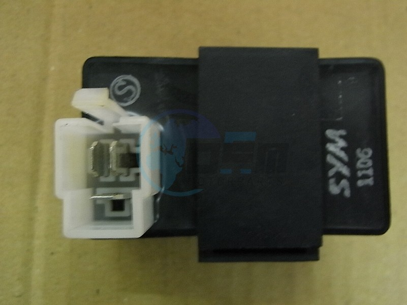 Product image: Sym - 33800-T6R-000 - HEAD LIGHT CONTROL UNIT 3 PINS  0