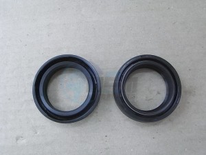 Product image: Sym - 91255-413-881 - OIL SEAL 