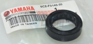 Product image: Yamaha - 5C2F31452000 - OIL SEAL 