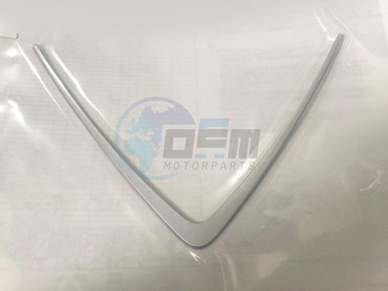 Product image: Sym - 87125-LH1-000 - FR. TOP COVER EMBLEM  0