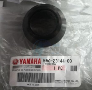 Product image: Yamaha - 5H0231440000 - COVER, DUST  