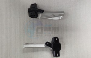 Product image: Sym - 50720-XVA-000 - L. STEP BAR COMP. 