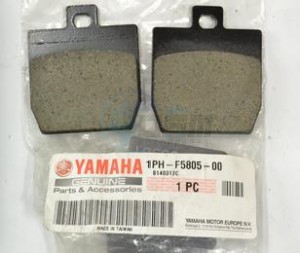 Product image: Yamaha - 1PHF58050000 - BRAKE PAD KIT 